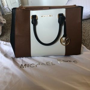 Michael Kors Genuine Leather Bag